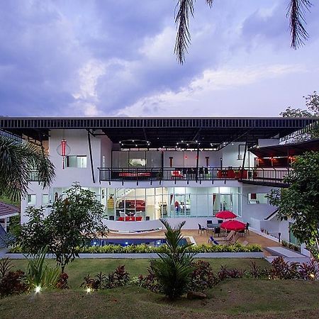 Big Buddha Hill Villa Rawai Room photo
